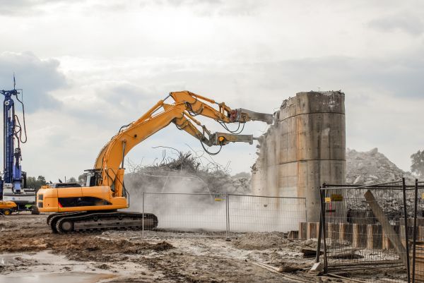 Silo Demolition in Panama City